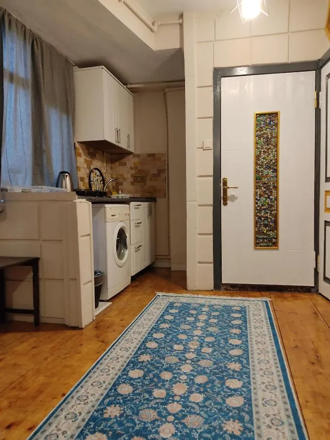اسطنبول Stone Suite House شقة